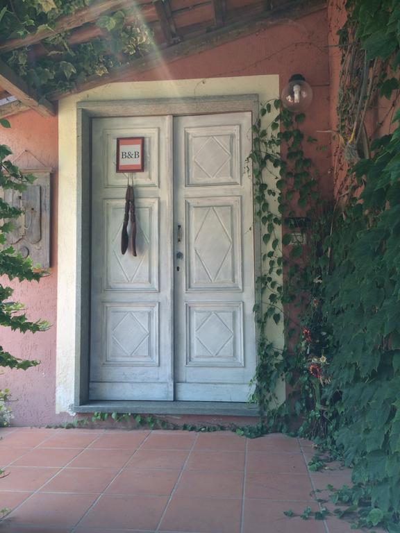 Fattoria Sequoia Bed & Breakfast Castagneto Po Room photo